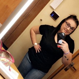 Meet your Posher, Kara